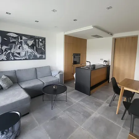 Lejlighed Plaz Hrdlicka